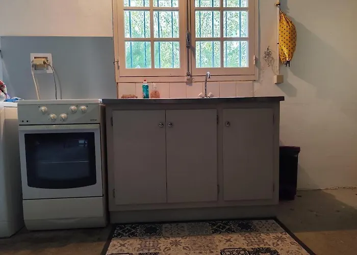 Pensión Jolie Indépendante Avec Salle D'eau Privée Mornac