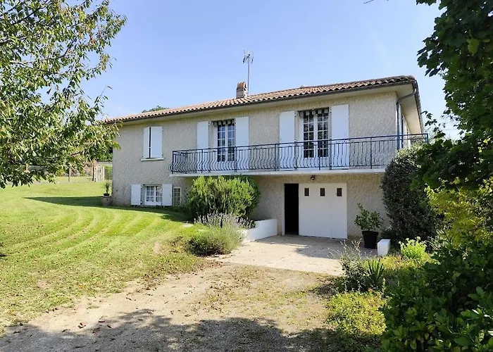 Pensión Jolie Indépendante Avec Salle D'eau Privée